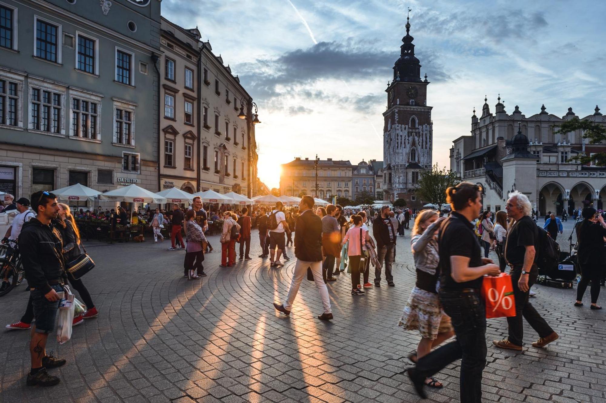 Discover Krakow Apartments - Lubomirskiego St - Classic & Modern - Near Main Station, Netflix And Ac Exterior photo